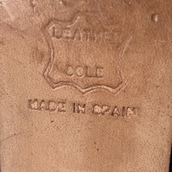 STUART WEITZMAN BLACK NYLON AND LEATHER LOW HEEL - Picture 11 of 13